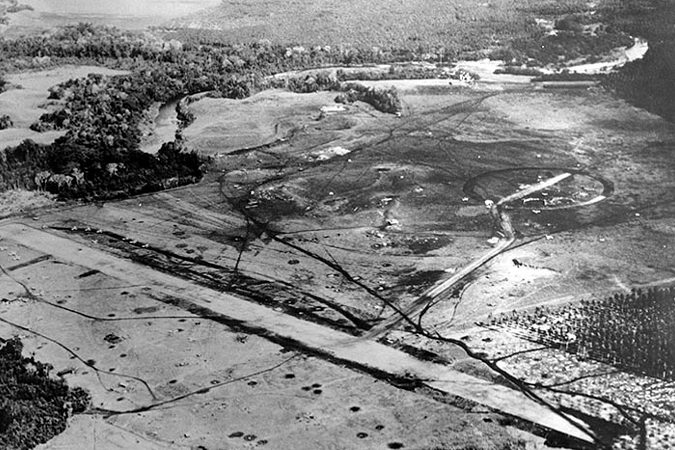 Niedokończone lotnisko japońskie na wyspie Guadalcanal. Sierpień 1942 roku.