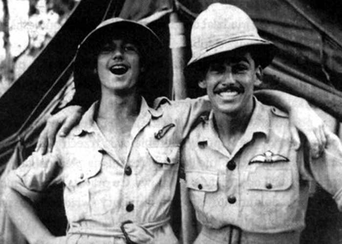 Załoga Beaufightera. Od lewej sierżant Fred Cassidy (nawigator) i sierżant Mostyn Morgan (pilot).